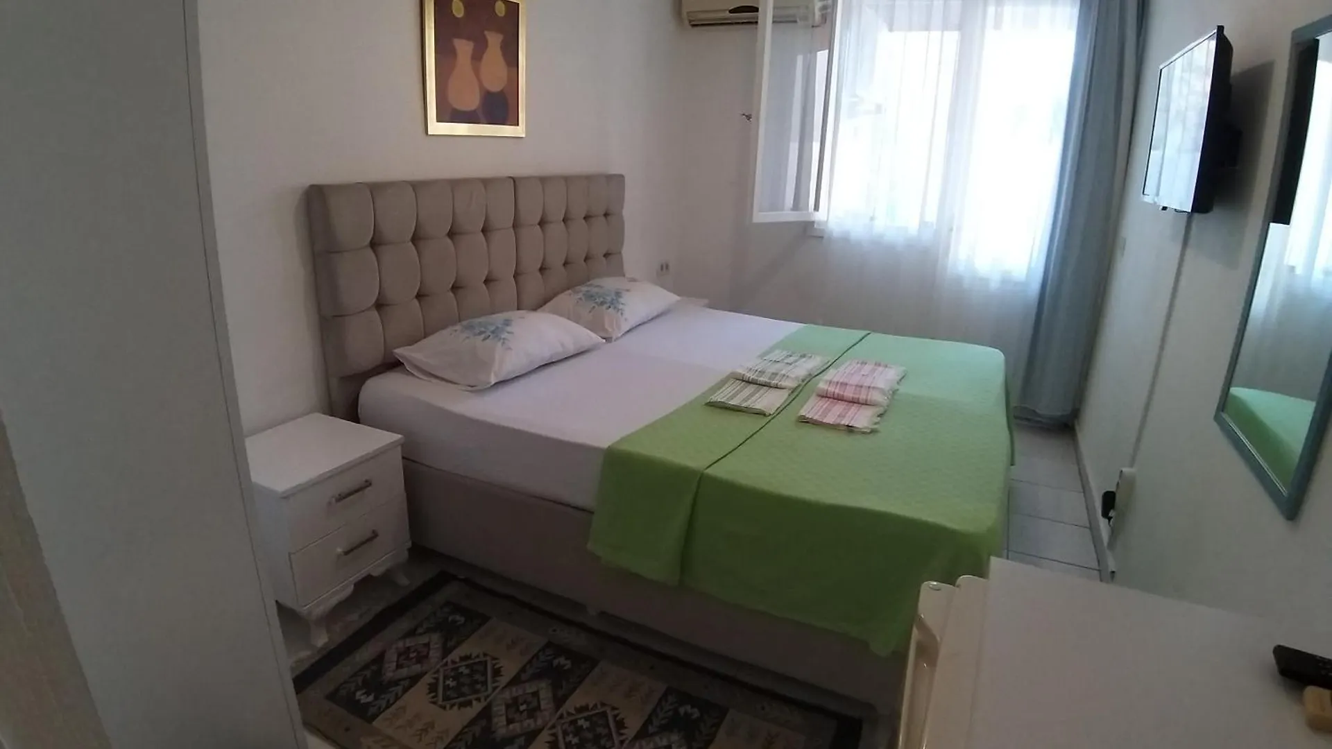 Beyaz Apart Pansiyon Çeşme 0*,  تركيا